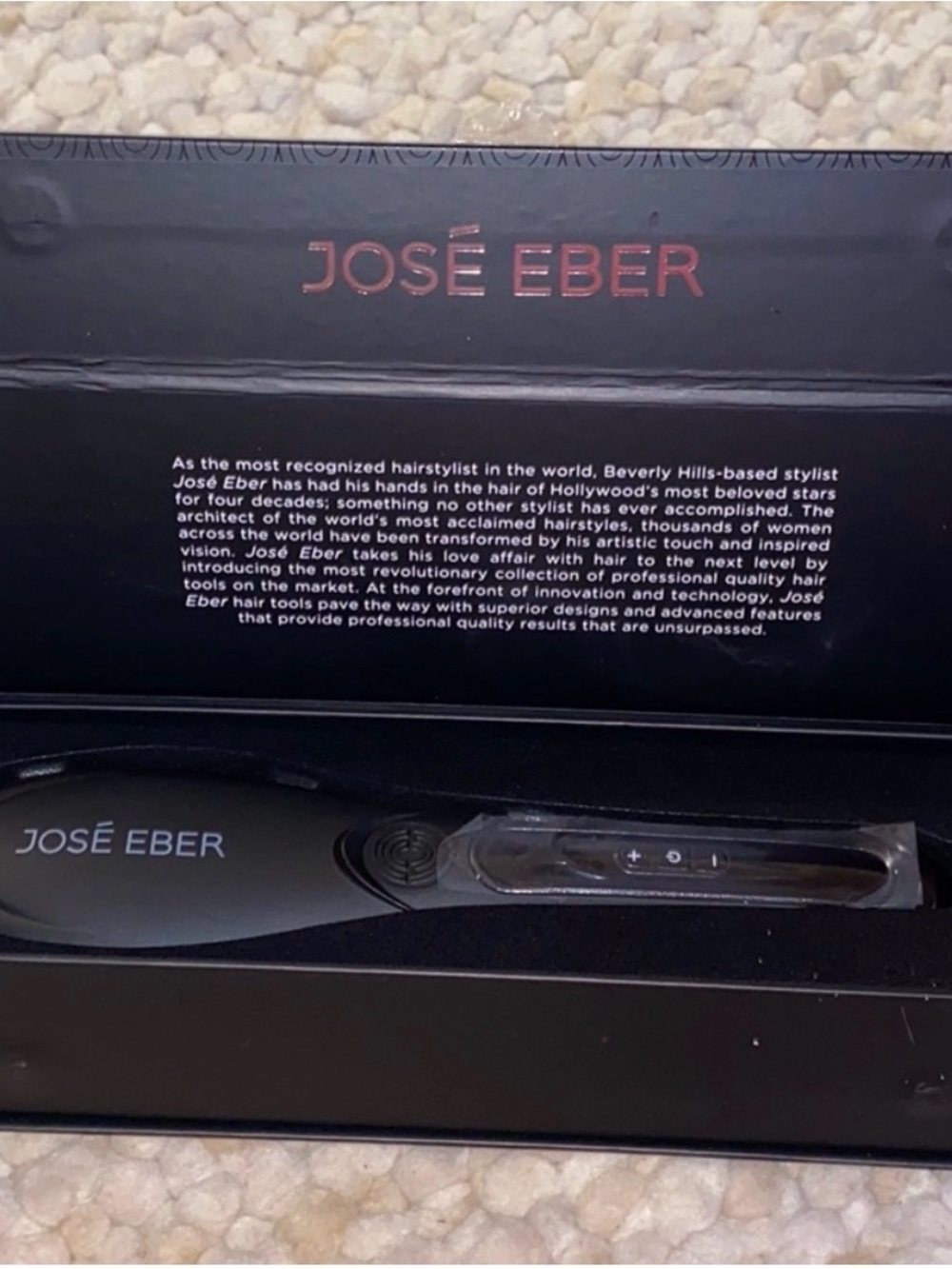 José Eber Black Ceramic Hair Straightening Brush
